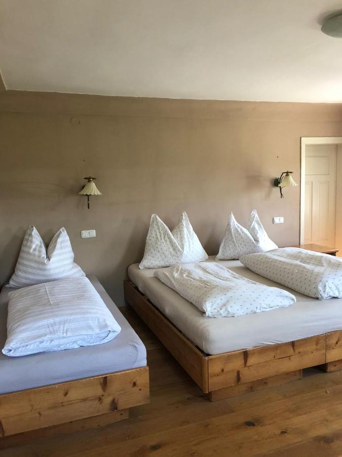 Zimmer In Einem Bauernhaus Anif Exterior foto
